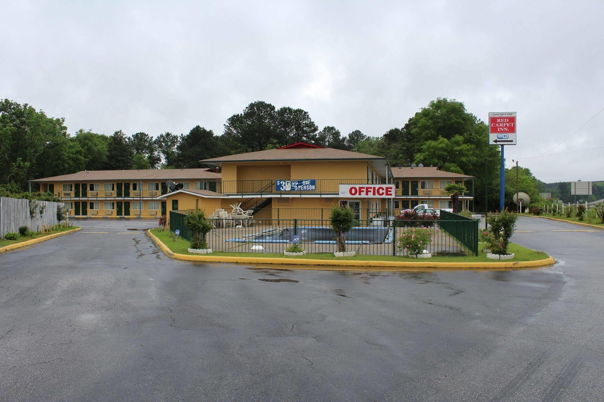 Carpet Inn Opelika Bagian luar foto